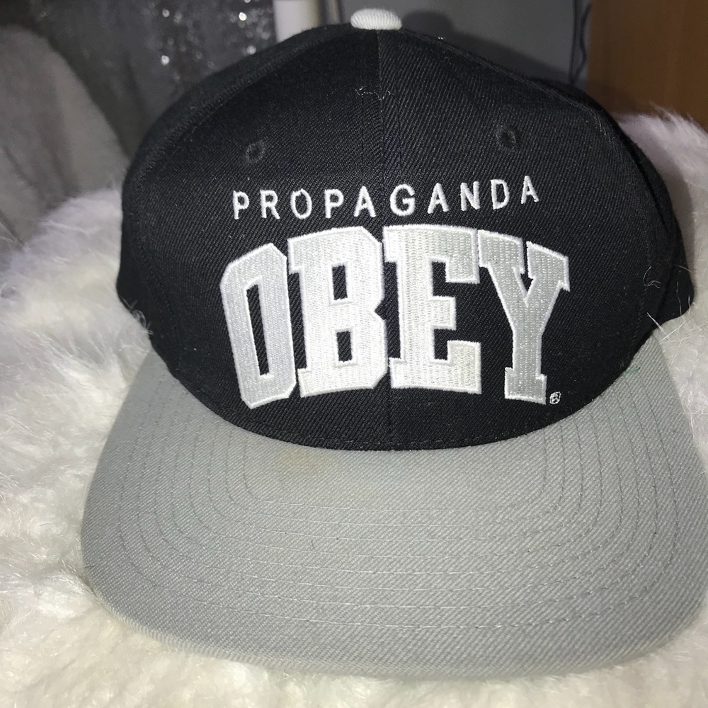 OBEY HAT